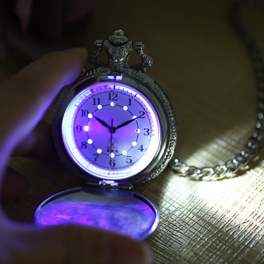 Prata motocicleta luminosa led flash moto design moda relógio de bolso de quartzo esculpida corrente relógio fob presente para homens