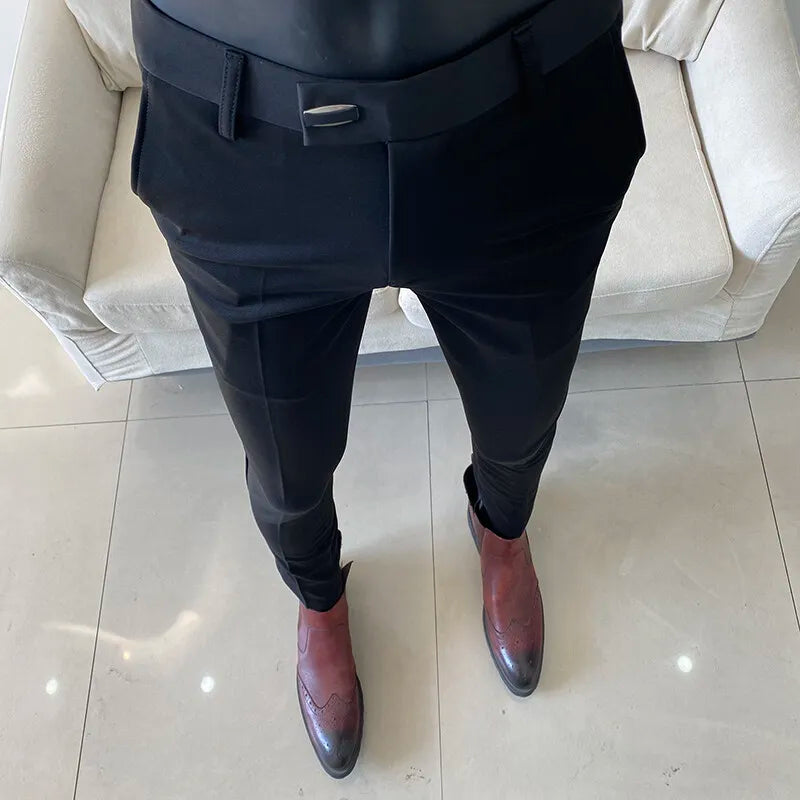 Calças Slim Fit Masculinas - Elegância e Conforto
