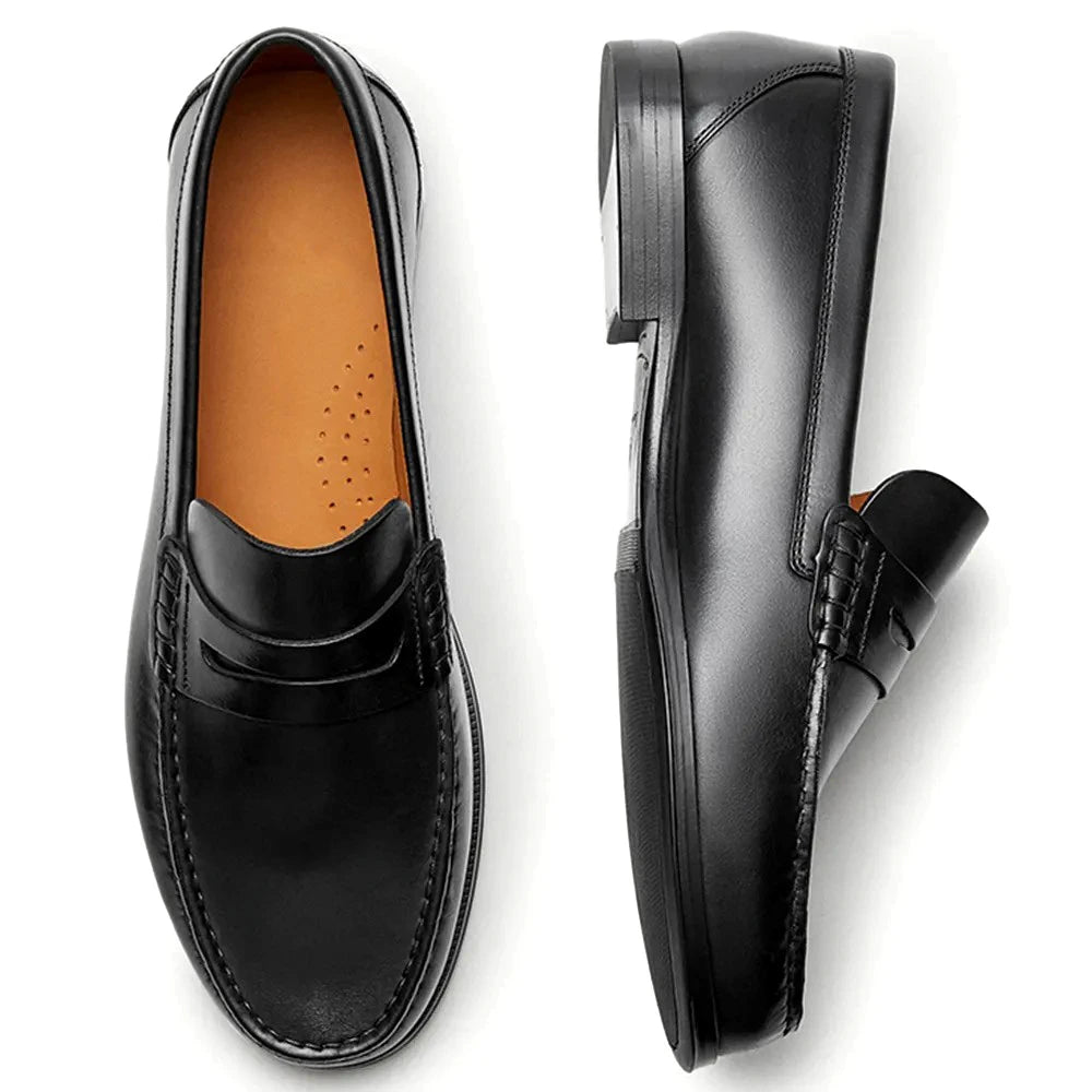 Mocassins de couro genuíno com camada superior vintage, mocassins respiráveis, design de condução, sapatos casuais de couro para homens