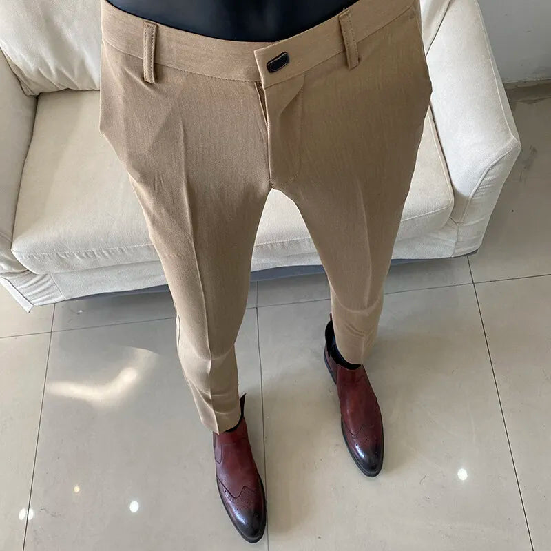 Calças Slim Fit Masculinas - Elegância e Conforto