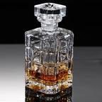 Decantador de uísque de cristal em forma quadrada Hellodream, decantador de uísque de luxo sem chumbo para licor, Scotch Bourbon 29,75 onças