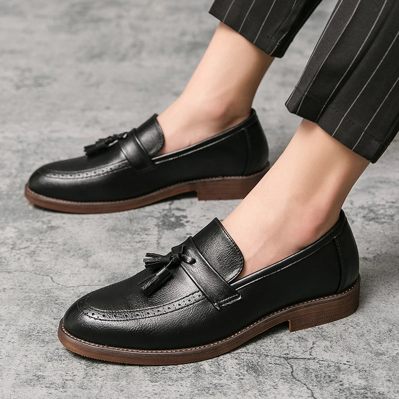 Sapatos casuais de couro genuíno masculino, sapatos de trabalho ao ar livre, vestido de escritório, sapatos de casamento, entrega gratuita, novo, primavera, outono