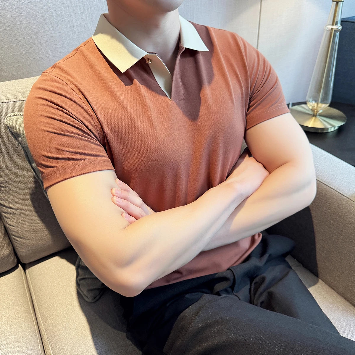 Moda verão cor bloqueada turn down collar polos camisas masculinas de seda gelo manga curta magro casual negócios social camisetas 4xl-m