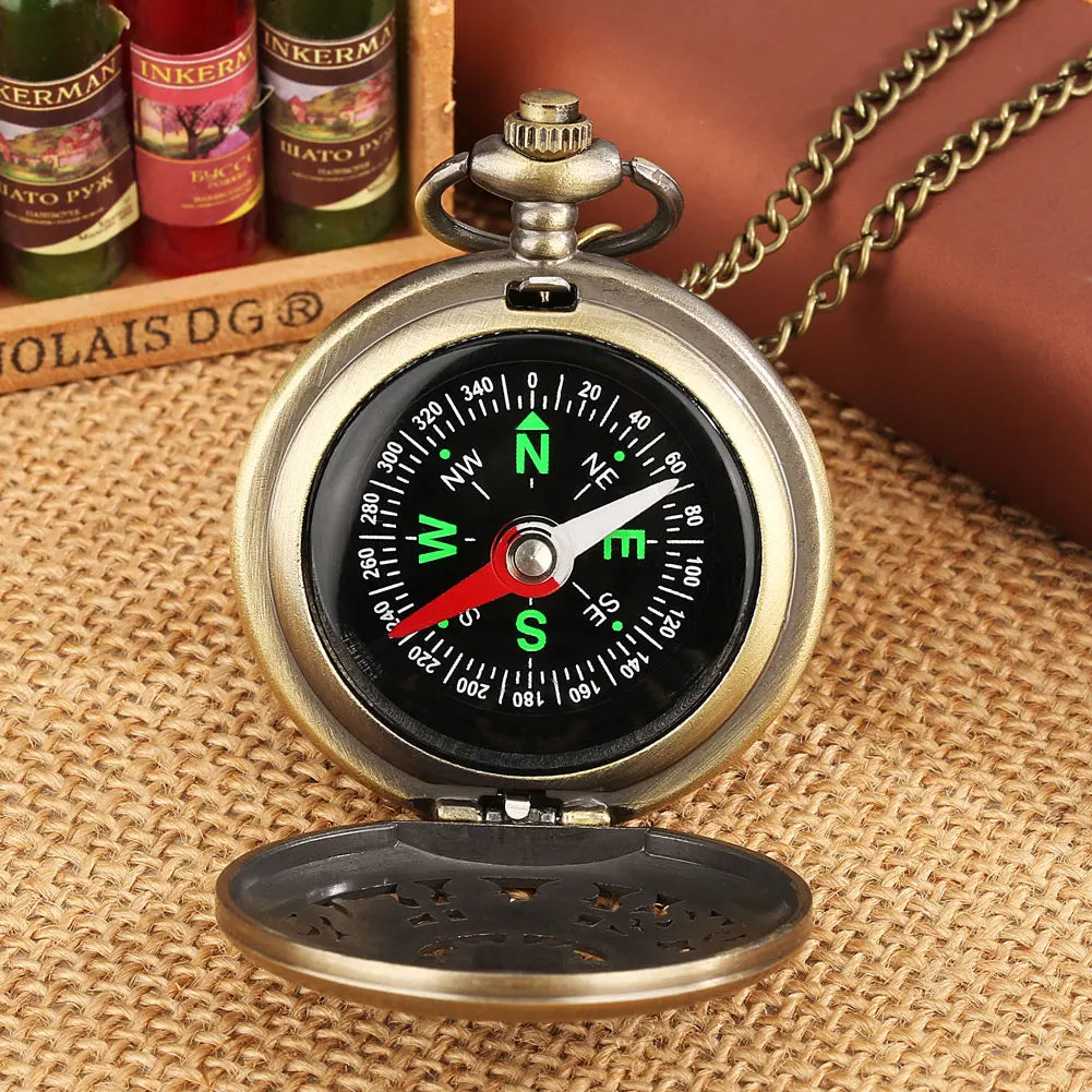 Bronze Vintage oco Coelho Padrão Bússola bolso, Pointer vermelho e branco, Dial Colar, Acessório Cadeia