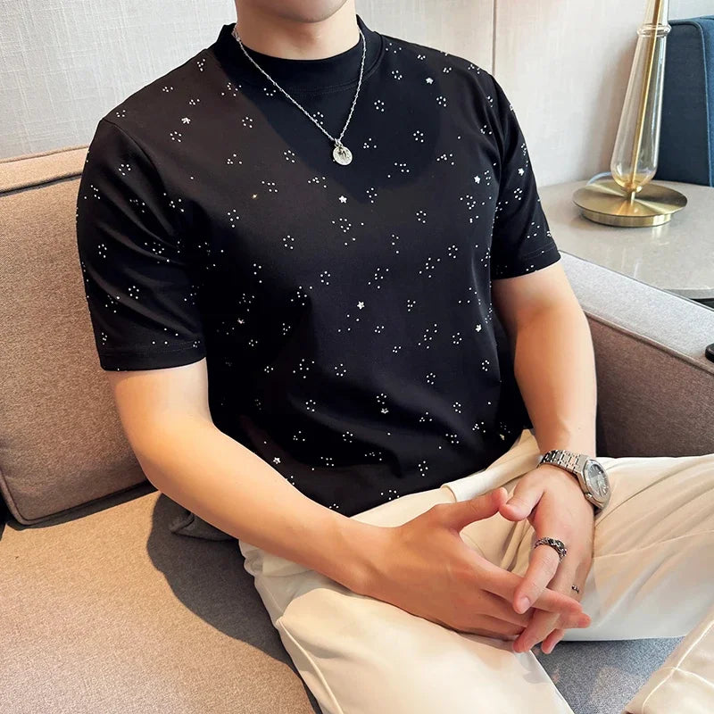 Camiseta casual com gola em O masculina, luxo coreano, elástica, manga curta, fina, design de diamantes, elegante, festa, verão