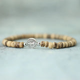 Noter novo 4mm pulseira de contas para homens minimalista cruz braslet natural tigre olhos madeira braclet meditação pedra ônix brazalete