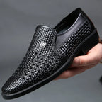 Primavera homens mocassins de couro sapatos masculinos verão oco respirável oxfords homem sapatos casuais deslizamento em sapatos de vestido formal para homem