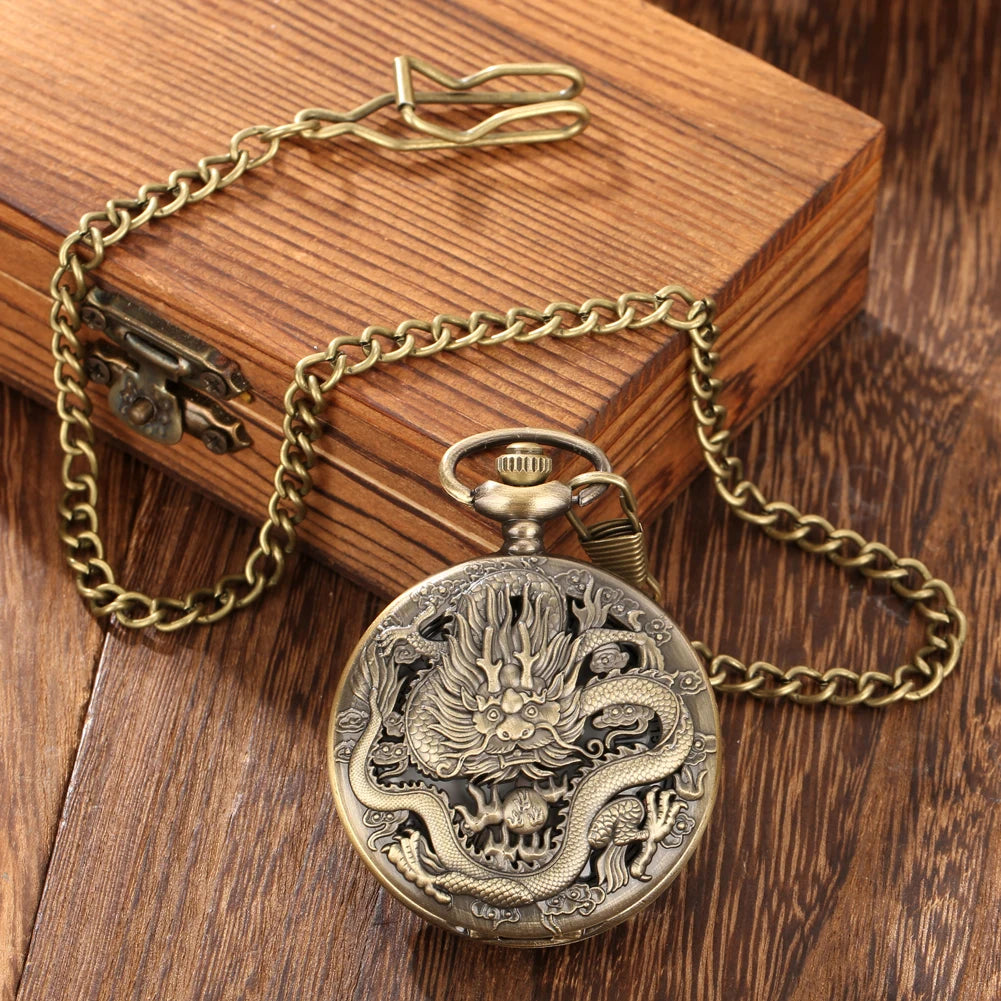 Bronze Vintage Ancient Dragon Design Quartz Pocket Watch Steampunk Analógico FOB Pocket Chain Presente Homens Mulheres Colar Pingente Relógio