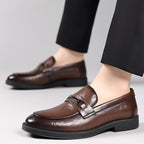 Moda masculina deslizamento-em mocassins de negócios sapatos de couro de alta qualidade cavalheiro sapatos ao ar livre sapatos de escritório lazer maduro-jovem