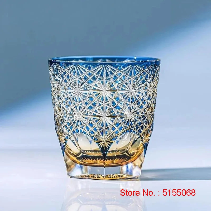 Processo de cor cristal edo kiriko copo de vinho mão escultura crisantemo padrão uísque vidro espíritos licor snifter caneca de uísque