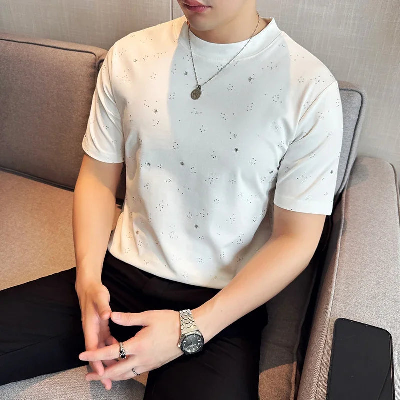 Camiseta casual com gola em O masculina, luxo coreano, elástica, manga curta, fina, design de diamantes, elegante, festa, verão