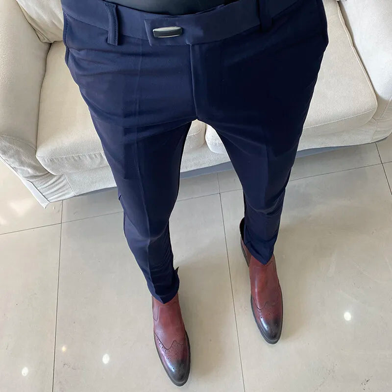 Calças Slim Fit Masculinas - Elegância e Conforto
