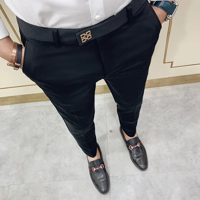 Calças Slim Fit Masculinas - Elegância e Conforto