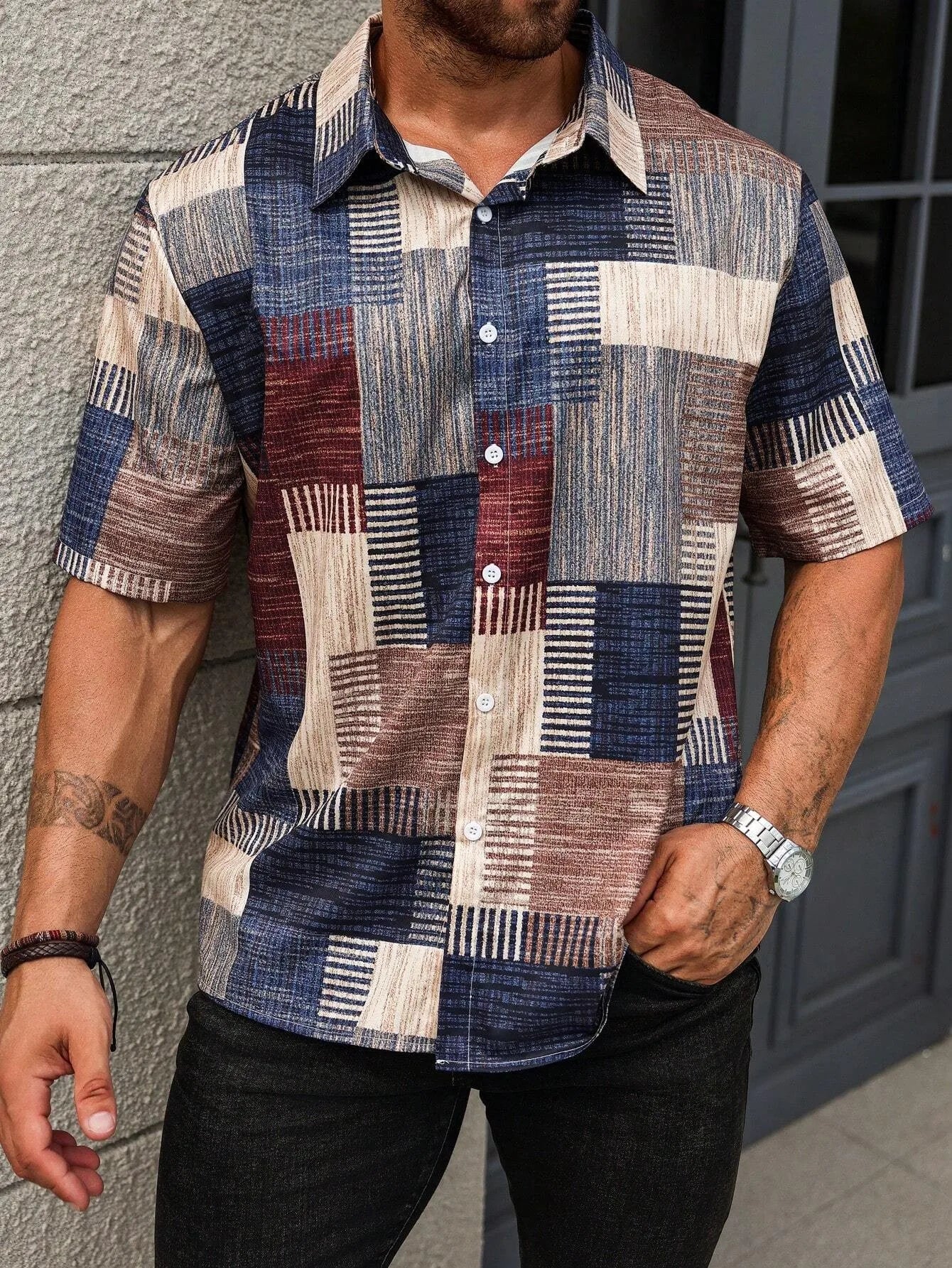 A nova camisa masculina de manga curta para o verão de 2025 é respirável, leve, casual e moderna com impressão 3D