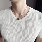 Camiseta masculina fina de seda gelo oca de malha, casual com decote v, manga curta, camiseta respirável, malha de elasticidade, estilo britânico, verão