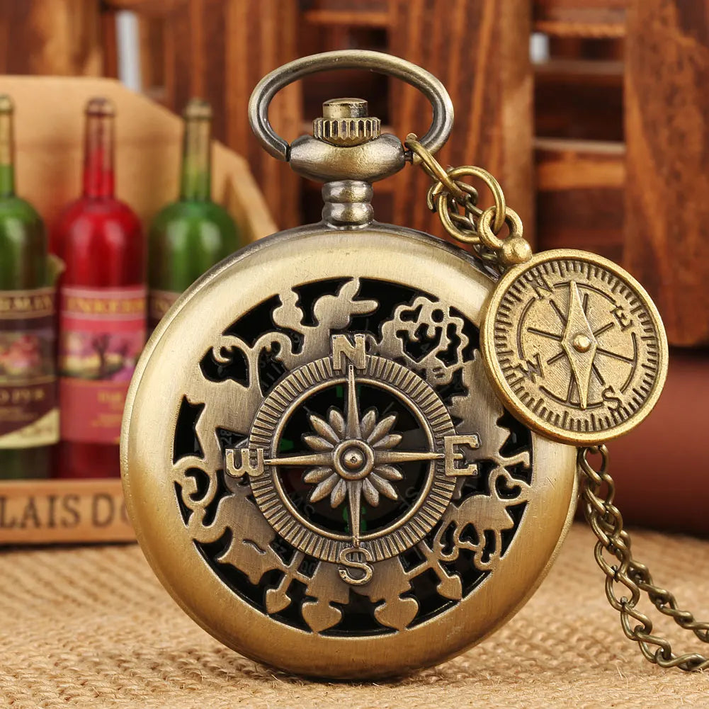 Bronze Vintage oco Coelho Padrão Bússola bolso, Pointer vermelho e branco, Dial Colar, Acessório Cadeia
