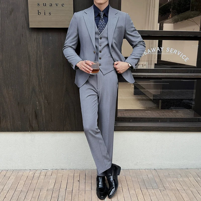 Terno fino e monocromático masculino, conjunto de três peças, smoking de casamento para noivo, colete e calça luxuosa, moda alta, estilo italiano