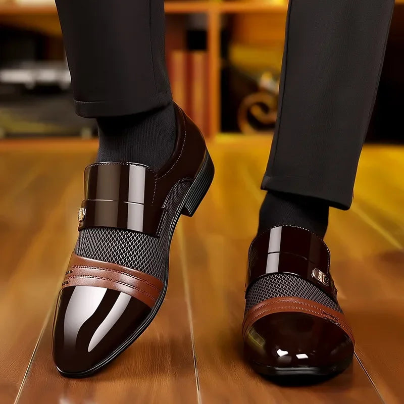 Clássico vestido de negócios sapatos masculinos formal deslizamento em sapatos masculinos oxfords calçados elegantes sapatos de couro para homens mocassins vinho vermelho