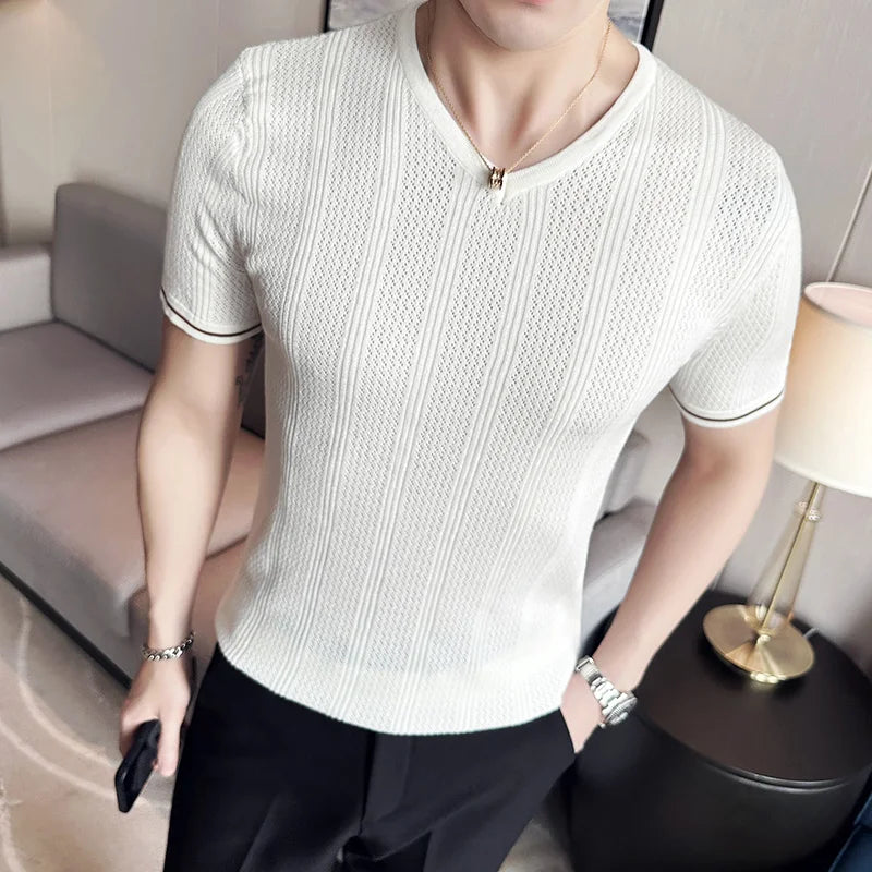 Camiseta masculina fina de seda gelo oca de malha, casual com decote v, manga curta, camiseta respirável, malha de elasticidade, estilo britânico, verão