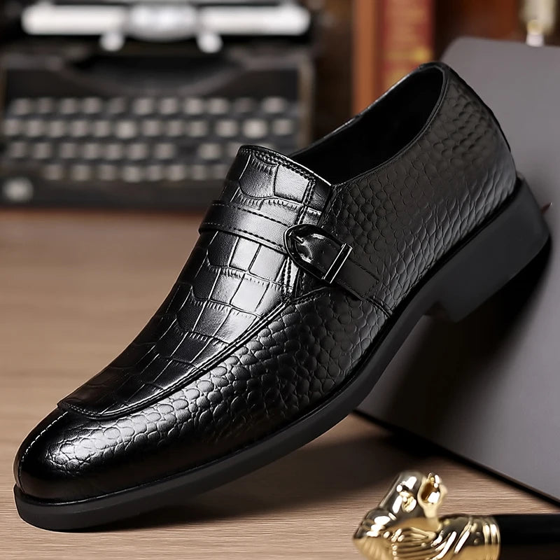 Sapatos masculinos casuais de couro, de alta qualidade, clássico, estilo italiano, negócios, casamento, data, sapatos formais, sola confortável, mocassins de cano baixo
