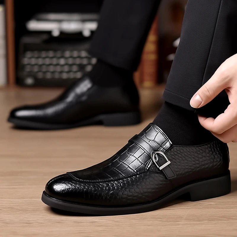 Sapatos masculinos casuais de couro, de alta qualidade, clássico, estilo italiano, negócios, casamento, data, sapatos formais, sola confortável, mocassins de cano baixo