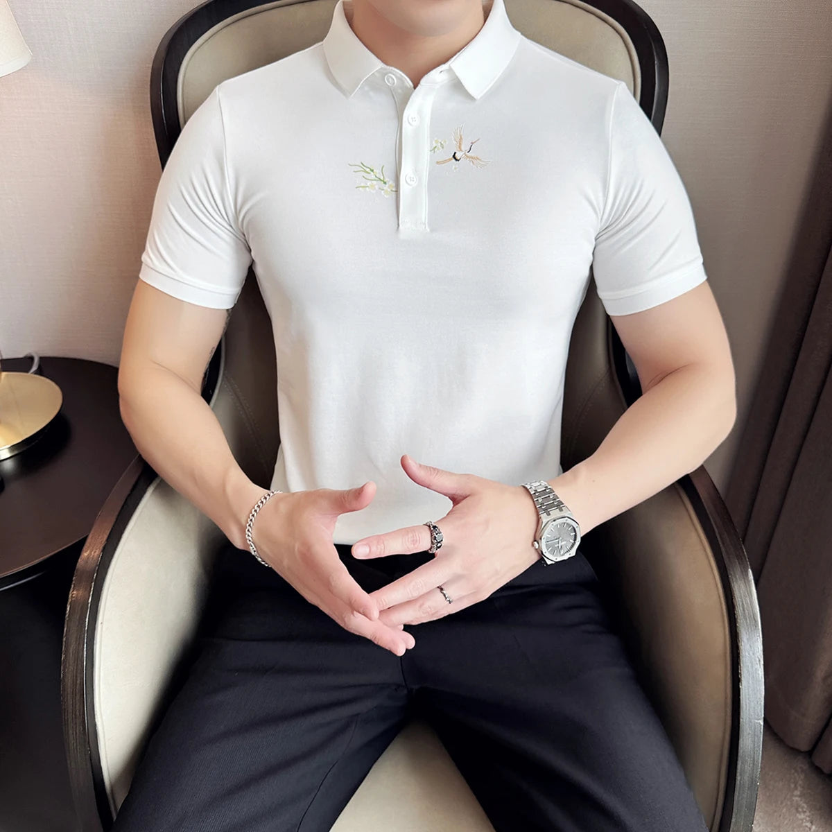 Moda verão novas camisas polo bordadas 2025 masculina de alta qualidade manga curta fino ajuste elástico casual camiseta topo roupas masculinas