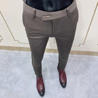 Calças Slim Fit Masculinas - Elegância e Conforto