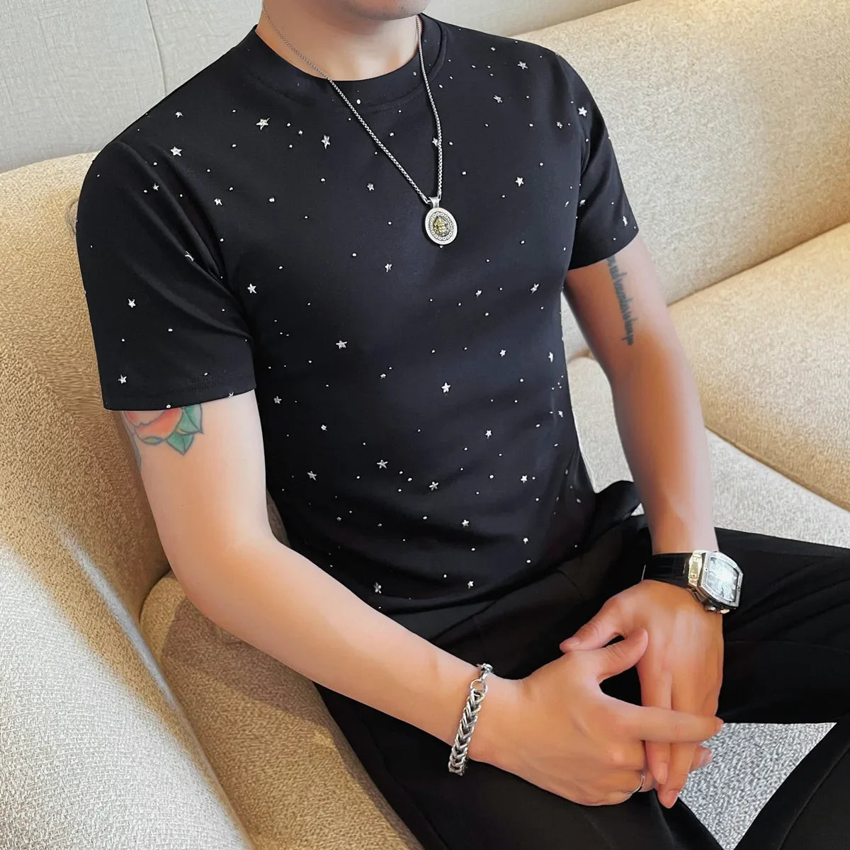 Verão masculino manga curta t camisas moda coreana estrela polvilhada fino ajuste gola redonda casual camiseta versátil roupas masculinas 4xl