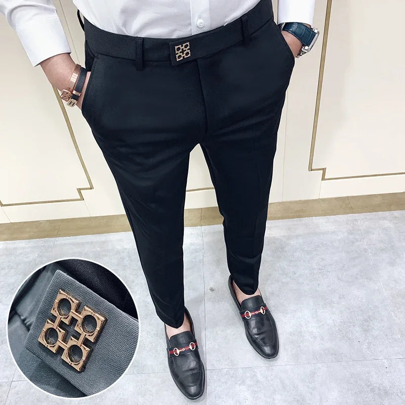 Calças Slim Fit Masculinas - Elegância e Conforto