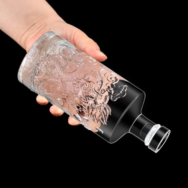 Dragão gravado 500ml formato redondo decantador de uísque barware garrafa de álcool para licor escocês bourbon