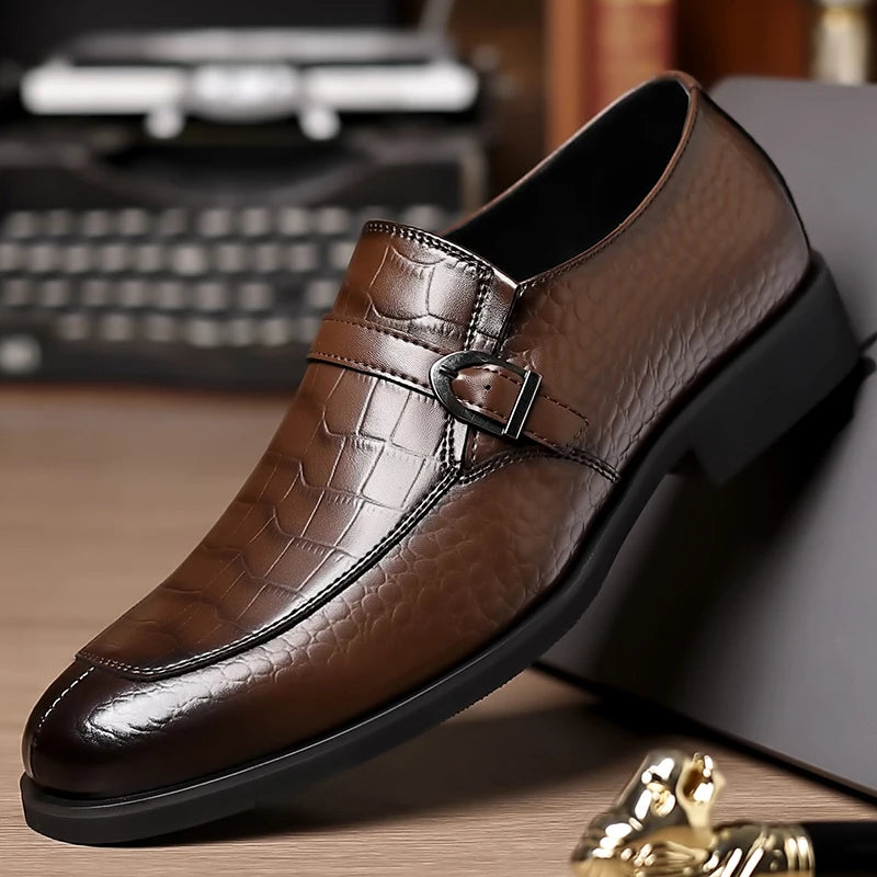 Sapatos masculinos casuais de couro, de alta qualidade, clássico, estilo italiano, negócios, casamento, data, sapatos formais, sola confortável, mocassins de cano baixo